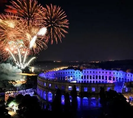 Enni 1 Apartamento *