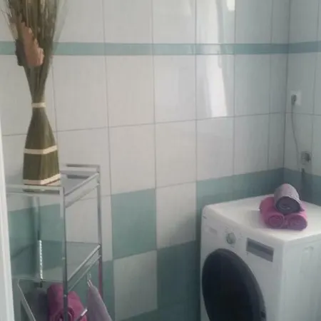 Enni 1 Apartamento Pula