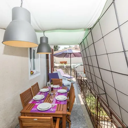 Apartamento Enni 1 *